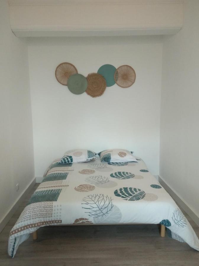 T2 - 2 A 3 Personnes Equipe Apartment *